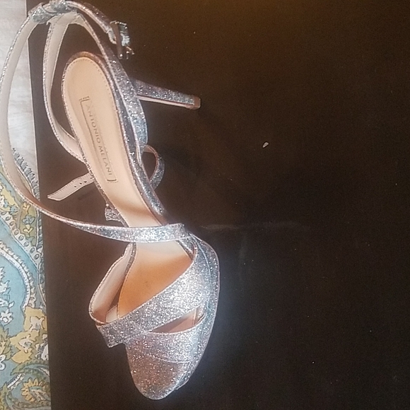 Shoes - Picture 2 of 2